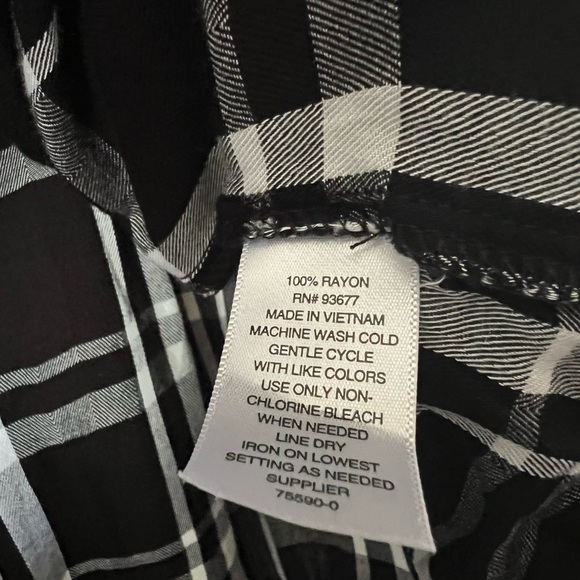 a.n.a plaid blouse size XL - Picture 5 of 6